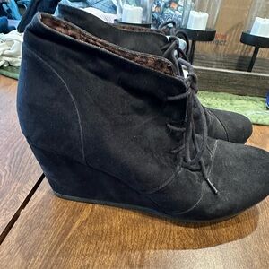 Cityclassified Wedge Ankle Booties, Size 10, Black Suede Womens Winter Dressy